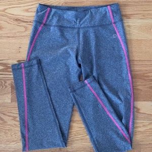 VOGO Athletica Performance Leggings (S)